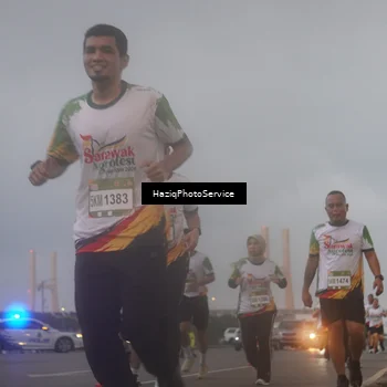 Runner Photo 7724566