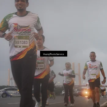 Runner Photo 7724568