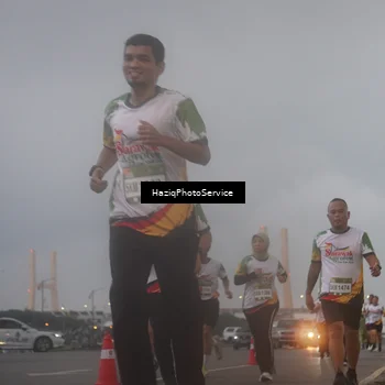 Runner Photo 7724569