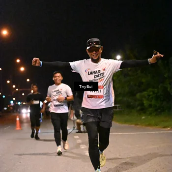 Runner Photo 7724571