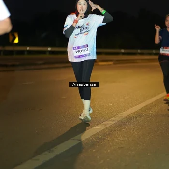 Runner Photo 7724576