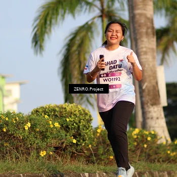 Runner Photo 7724591
