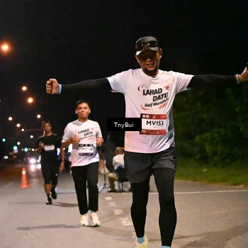 Runner Photo 7724597