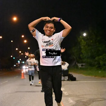 Runner Photo 7724609