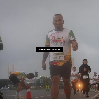 Runner Photo 7724629