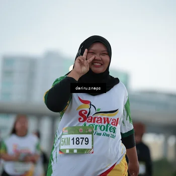 Runner Photo 7724646