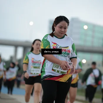 Runner Photo 7724653
