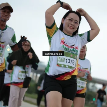 Runner Photo 7724668