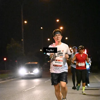 Runner Photo 7724707