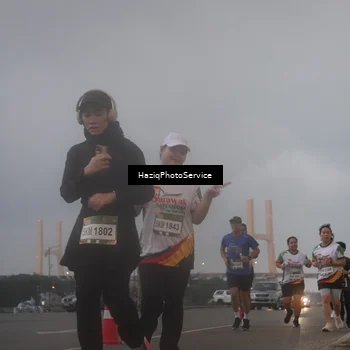 Runner Photo 7724711