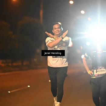 Runner Photo 7724736