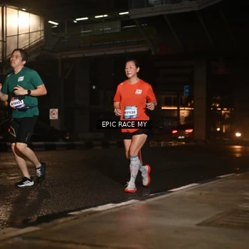 Runner Photo 7724804