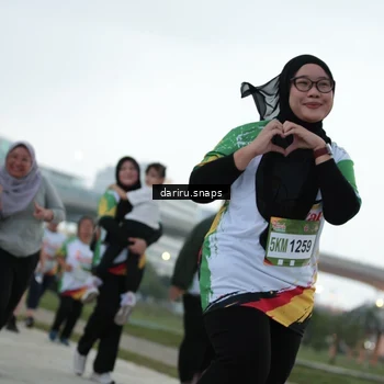 Runner Photo 7724852