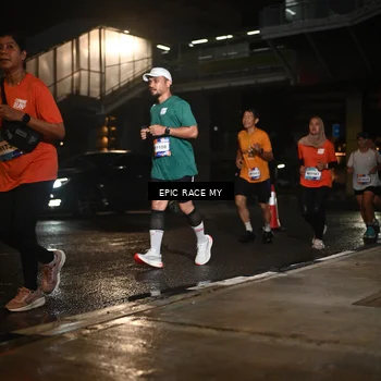 Runner Photo 7724867