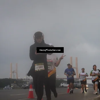 Runner Photo 7724872