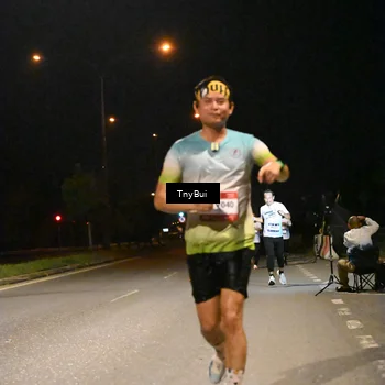Runner Photo 7724878