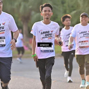 Runner Photo 7724879