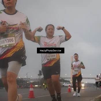 Runner Photo 7724904