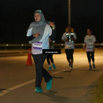 Runner Photo 7724929