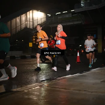 Runner Photo 7724930