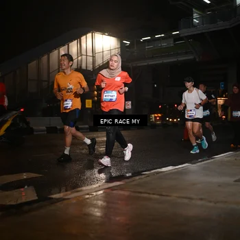 Runner Photo 7724937