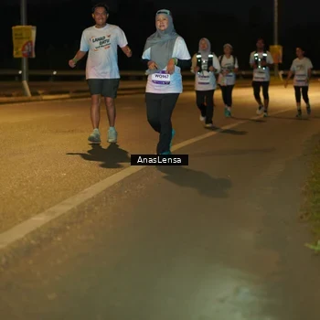 Runner Photo 7724947