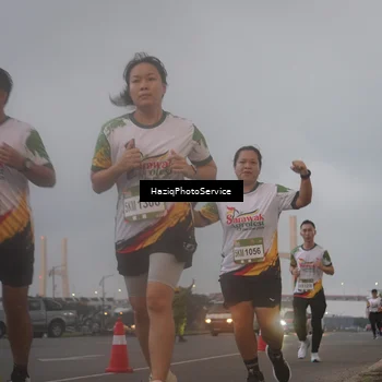 Runner Photo 7724949