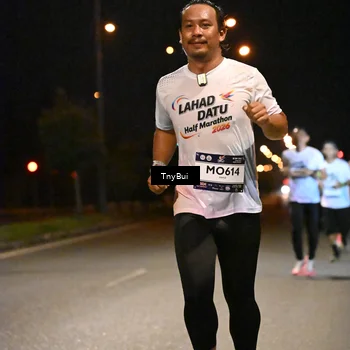 Runner Photo 7724957