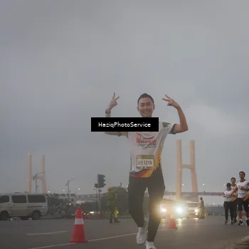 Runner Photo 7724958