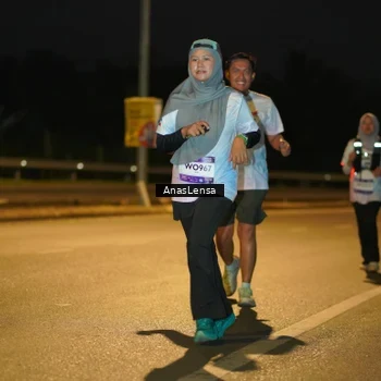 Runner Photo 7724962