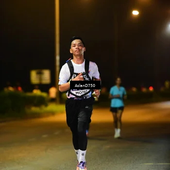 Runner Photo 7724974