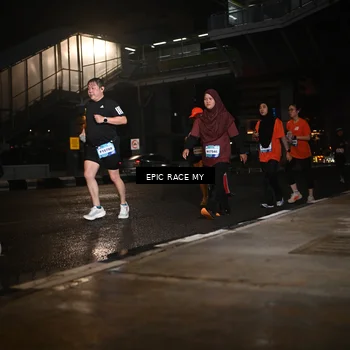 Runner Photo 7724985