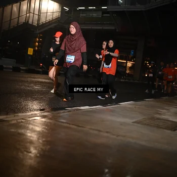 Runner Photo 7724998