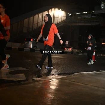 Runner Photo 7725032
