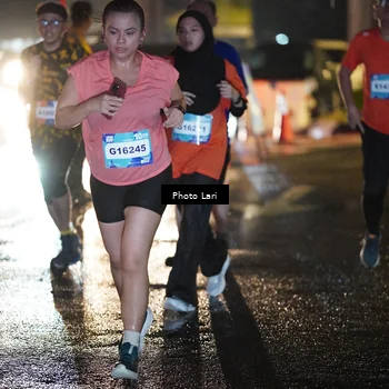 Runner Photo 7725046