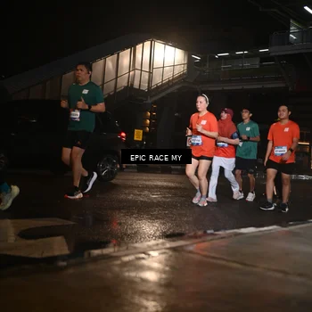 Runner Photo 7725055