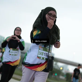Runner Photo 7725061