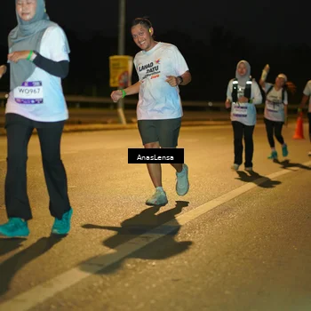 Runner Photo 7725072