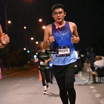 Runner Photo 7725080