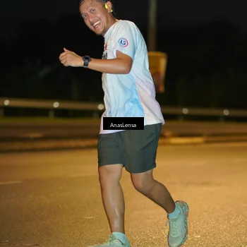 Runner Photo 7725089