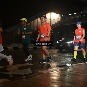 Runner Photo 7725103