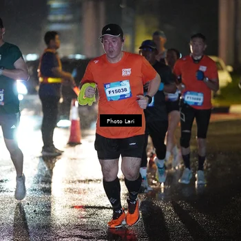 Runner Photo 7725109