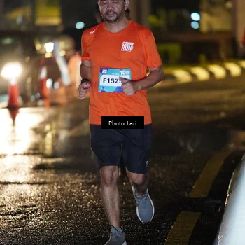 Runner Photo 7725113