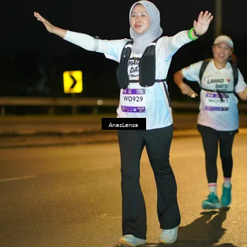 Runner Photo 7725153