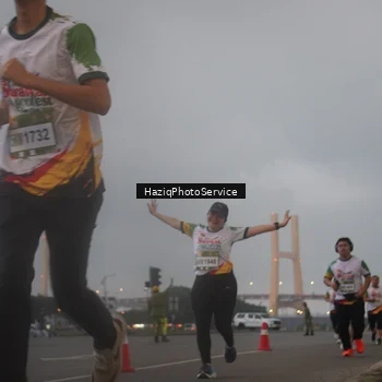 Runner Photo 7725166