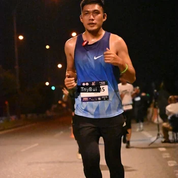 Runner Photo 7725177