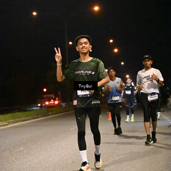 Runner Photo 7725185