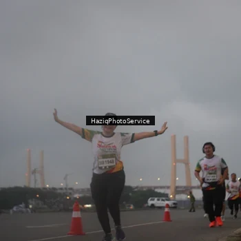 Runner Photo 7725203