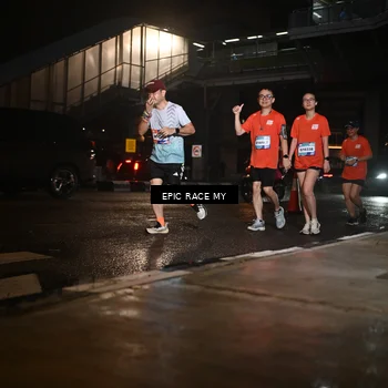 Runner Photo 7725208