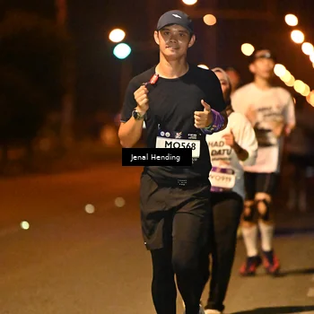 Runner Photo 7725225